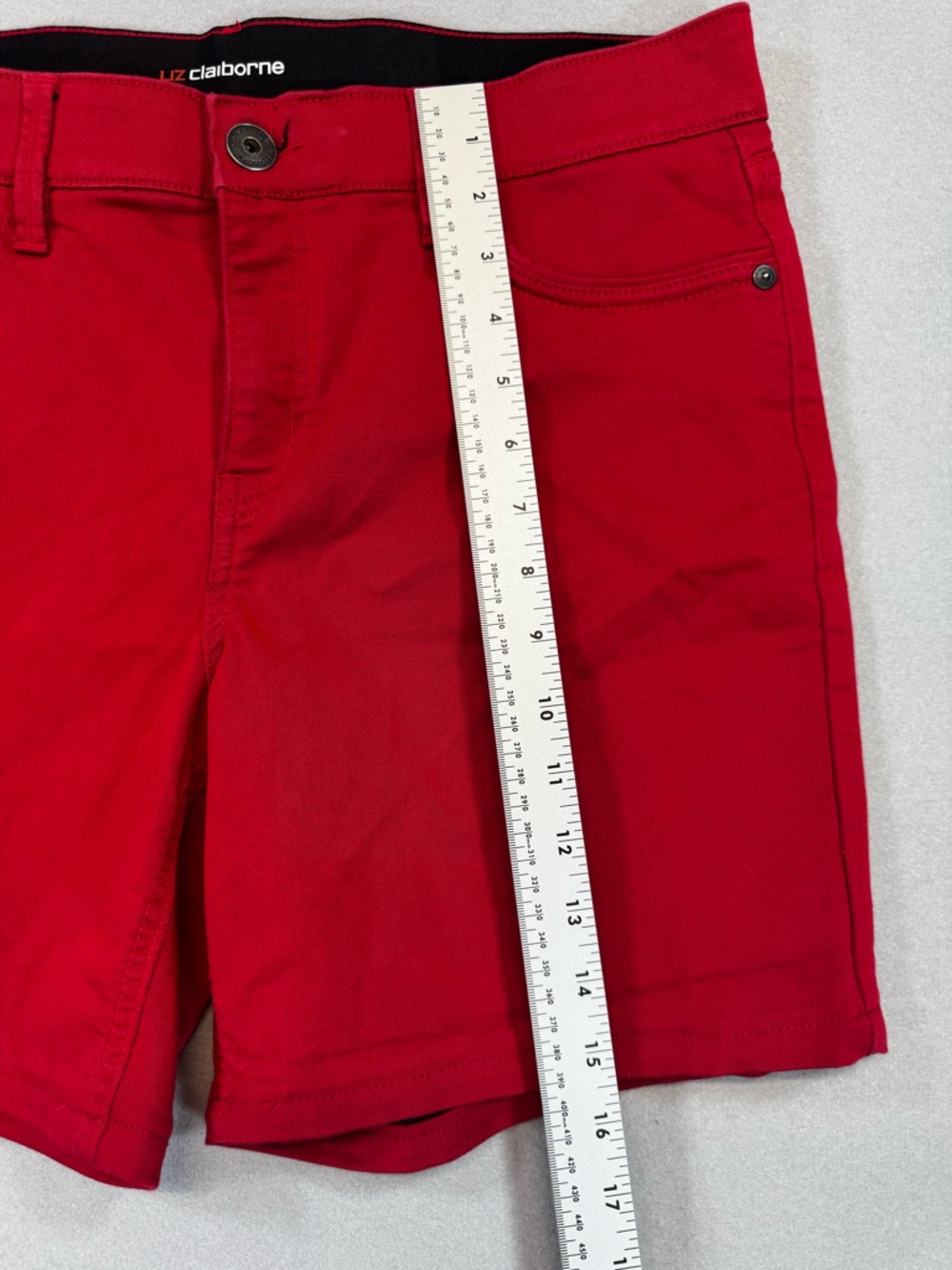 Liz Claiborne Red Stretch Denim Women's Shorts - Picture 5 of 8
